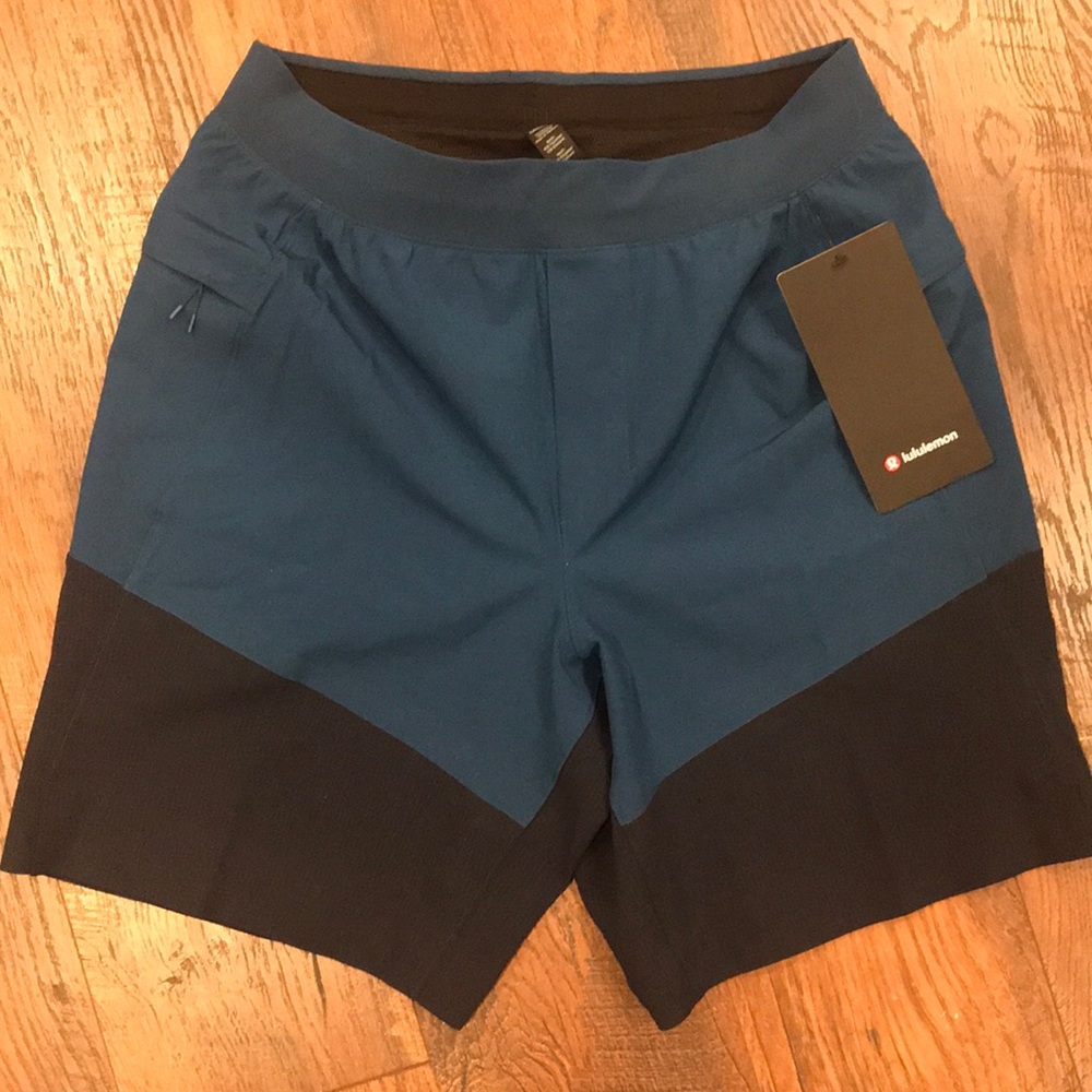 Lululemon Namaste at the Beach Men’s Shorts NWT